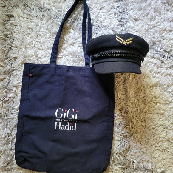 Gigi Hadid x Tommy Hilfiger Sailor Cap and Tote - Picture 1 of 5